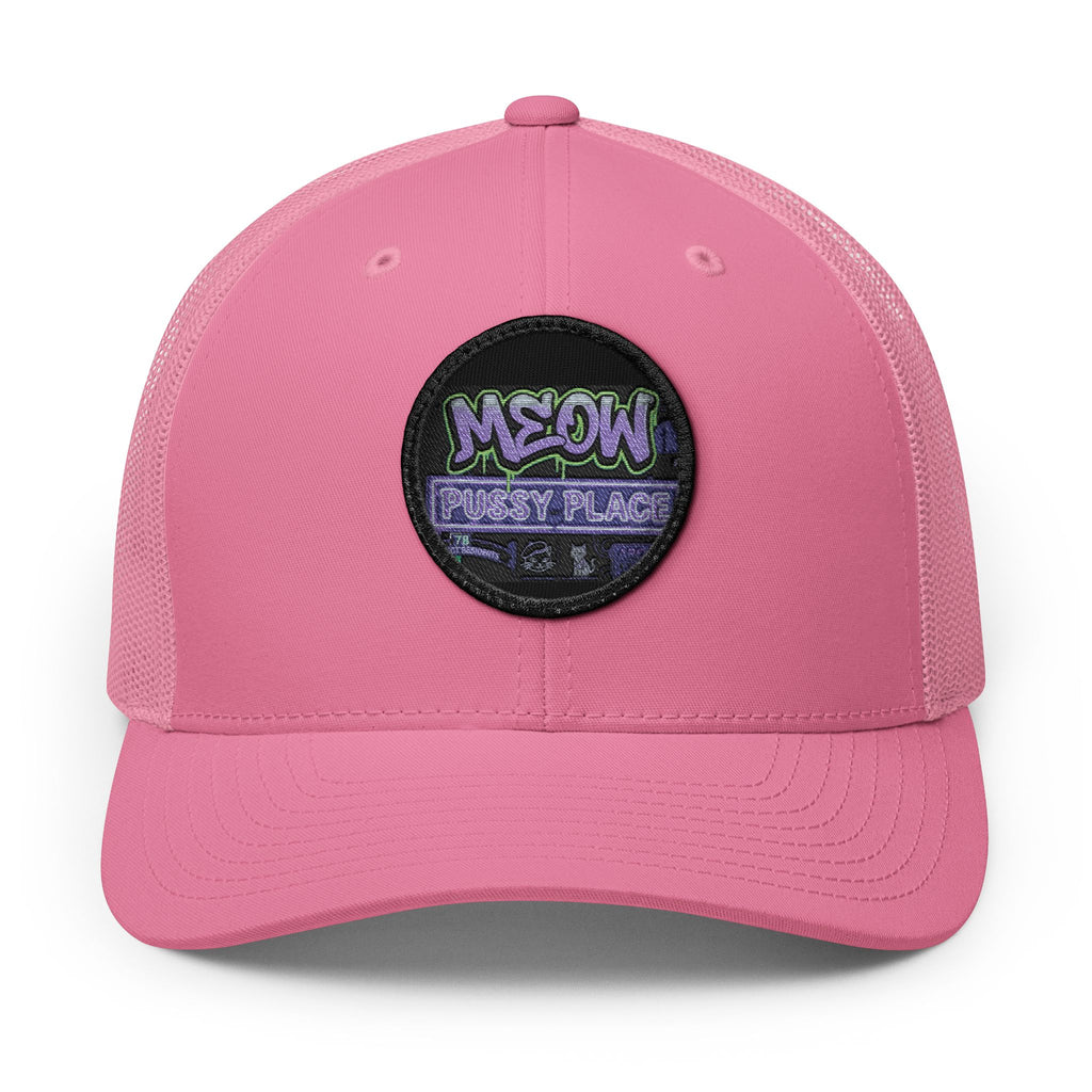 Retro 'MEOW' Embroidered Trucker Cap — Vintage Cat Patch Snapback